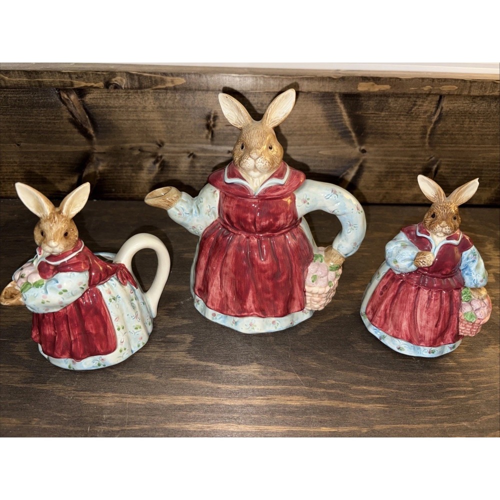 OTAGIRI ~ Bunny Rabbit TEA SET ~ Teapot Sugar Creamer ~ The Edith Collection